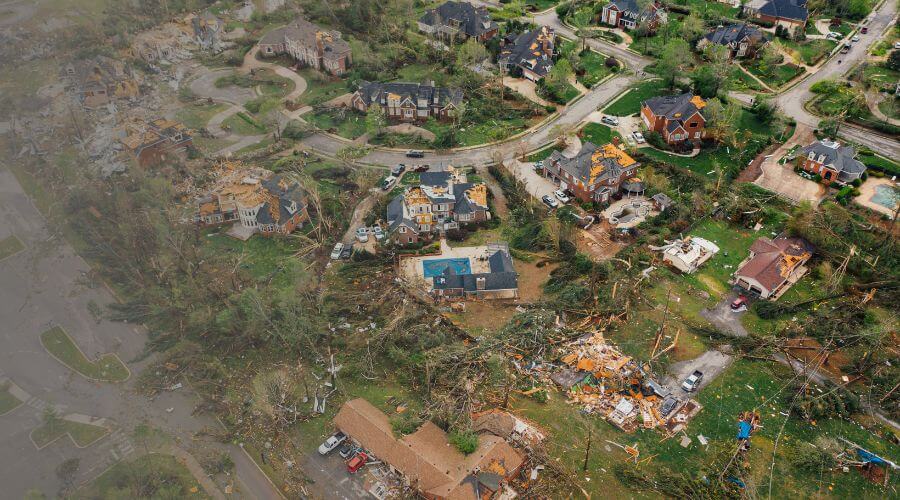 Why choose water damage restoration service for basement flood restoration services in Stratford